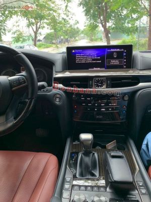 Xe Lexus LX 570 2019