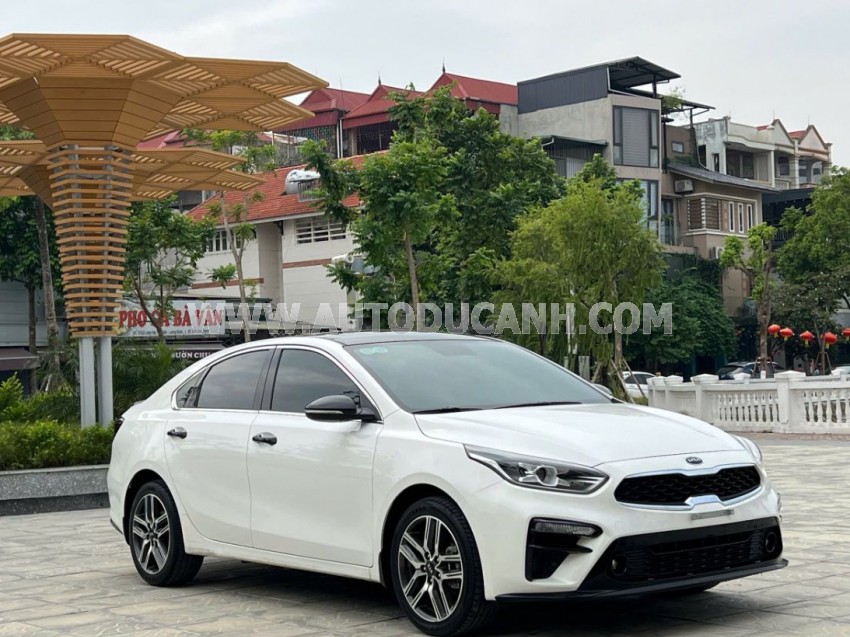 Kia Cerato 2.0 AT Premium