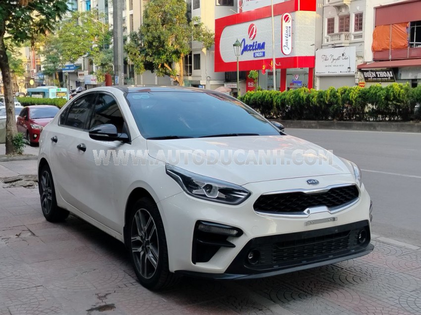 Kia Cerato 2.0 AT Premium 2021