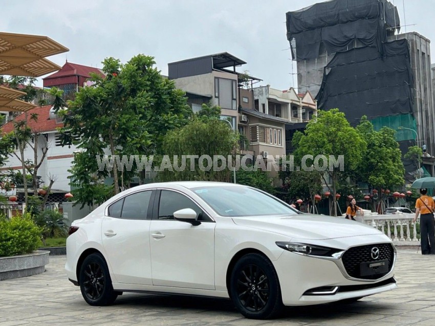 Mazda 3 1.5L Luxury