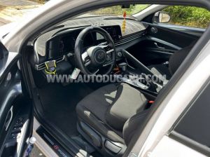 Xe Hyundai Elantra 1.6 AT Tiêu chuẩn 2022