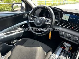 Xe Hyundai Elantra 1.6 AT Tiêu chuẩn 2022