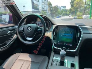 Xe VinFast Lux SA 2.0 Base 2.0 AT 2019