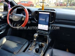 Xe Ford Everest Titanium 2.0L 4x2 AT 2024