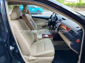 Xe Toyota Camry 2.0E 2014
