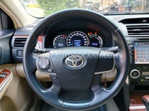 Xe Toyota Camry 2.0E 2014